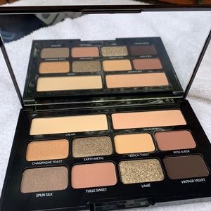 NEW Bobbie Brown eye shadow palette